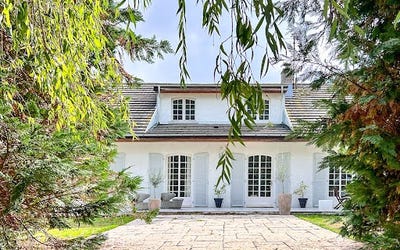/international/fr/montbeliard-franche-comte-310106414494/