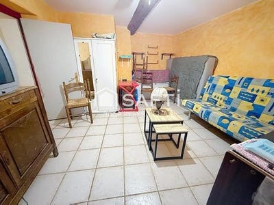 /international/fr/faugeres-languedoc-roussillon-310109422209/