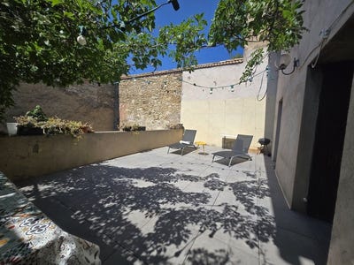 /international/fr/pezenas-languedoc-roussillon-310108633430/