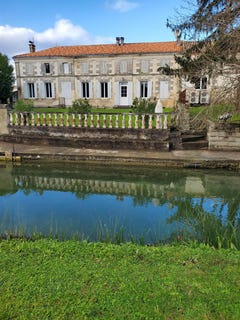 /international/fr/semoussac-charente-310102865500/