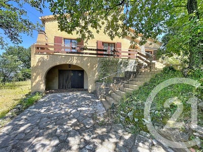 /international/fr/saint-paulet-de-caisson-languedoc-roussillon-310108466309/