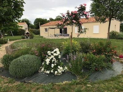 /international/fr/antezant-la-chapelle-charente-310101380758/?lang=zh-cn
