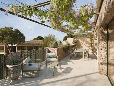 /international/fr/uzes-languedoc-roussillon-310099570922/