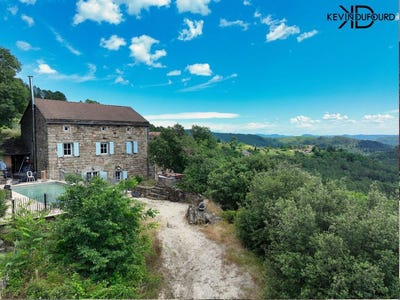 /international/fr/saint-pierre-saint-jean-rhone-310107565713/