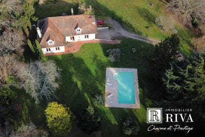 /international/fr/latresne-aquitaine-310107760715/
