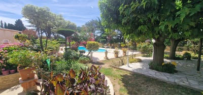 /international/fr/pennautier-languedoc-roussillon-310108953074/