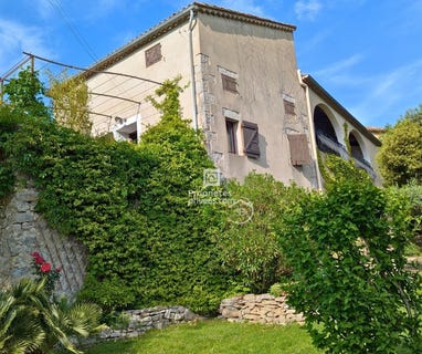 /international/fr/saint-andre-de-cruzieres-rhone-310101445453/?lang=en