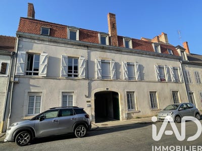 /international/fr/saint-amand-montrond-centre-val-de-loire-310106065189/