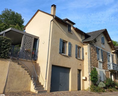 /international/fr/najac-midi-pyrenees-310108676404/