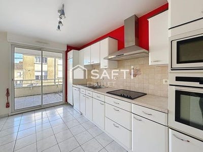 /international/fr/sable-sur-sarthe-pays-de-la-loire-310105301828/