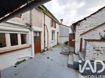 /international/fr/vouziers-ardennes-310104037947/