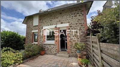 /international/fr/lamballe-armor-brittany-310108595613/