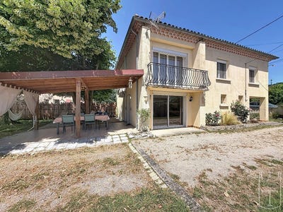 /international/fr/ruoms-rhone-310109175249/