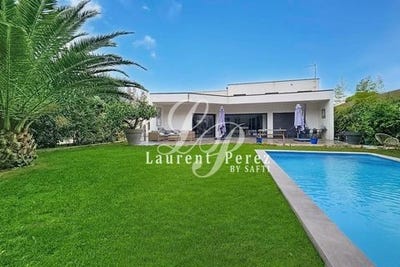 /international/fr/lansargues-languedoc-roussillon-310104809789/