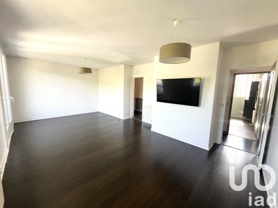 /international/fr/laval-pays-de-la-loire-310100886298/?lang=zh-cn