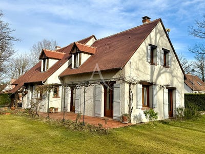 /international/fr/la-ferte-saint-aubin-centre-val-de-loire-310105243993/