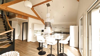 /international/fr/lathuile-rhone-310107772856/