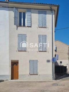 /international/fr/corbieres-en-provence-provence-alpes-cote-d-azur-310107863139/