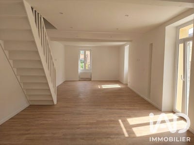 /international/fr/villevallier-burgundy-310109234416/