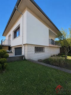 /international/fr/montigny-les-metz-lorraine-310108592840/?lang=id