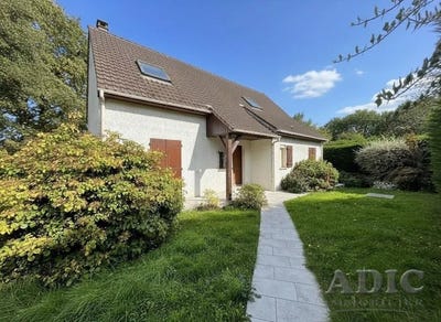 /international/fr/dammartin-en-goele-ile-de-france-310108942526/
