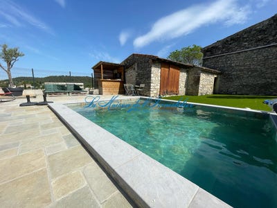 /international/fr/saint-theodorit-languedoc-roussillon-310108865708/