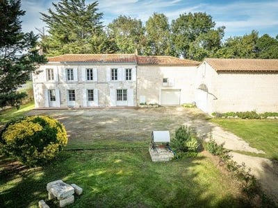 /international/fr/saint-symphorien-charente-310102292387/