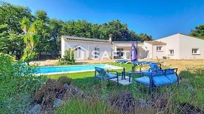 /international/fr/laroque-des-alberes-languedoc-roussillon-310119314054/