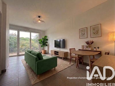 /international/fr/tours-centre-val-de-loire-310106416642/