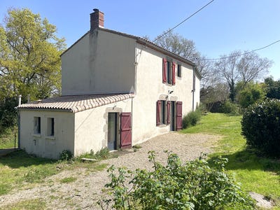 /international/fr/saint-georges-de-pointindoux-pays-de-la-loire-310107292808/