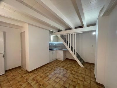 /international/fr/saint-etienne-les-orgues-provence-alpes-cote-d-azur-120096358845/