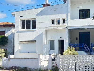/international/fr/royan-charente-310108565152/