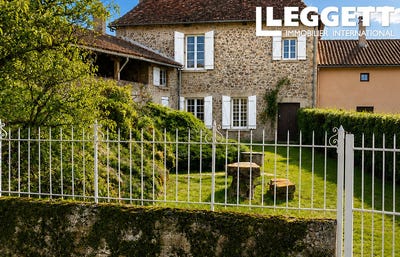 /international/fr/augignac-aquitaine-310109199910/