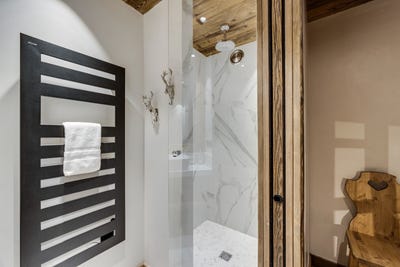 /international/fr/vieux-village-val-d-isere-rhone-310100574740/