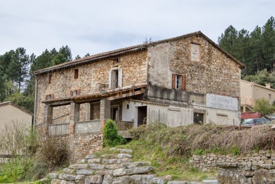 /international/fr/portes-rhone-310103085471/