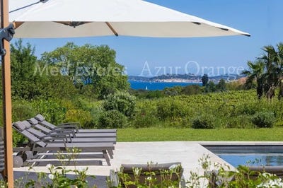 /international/fr/grimaud-provence-alpes-cote-d-azur-310108453718/