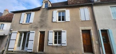 /international/fr/saint-pierre-de-maille-charente-310106054396/