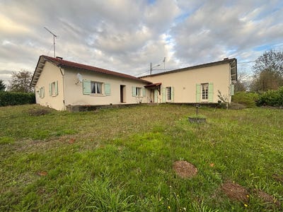 /international/fr/montpon-menesterol-aquitaine-310103493349/