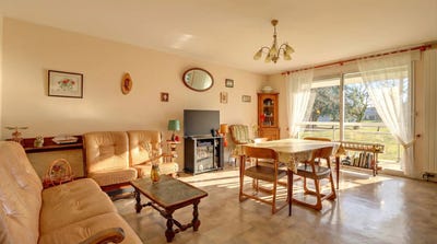 /international/fr/blois-centre-val-de-loire-310108376710/