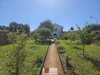 /international/fr/ganges-languedoc-roussillon-310108792921/