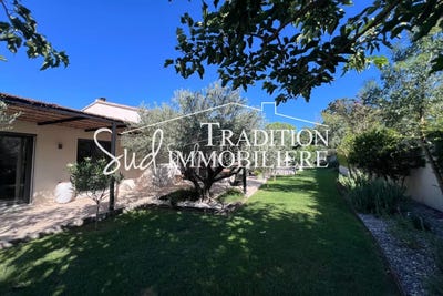 /international/fr/paradou-provence-alpes-cote-d-azur-310110072509/