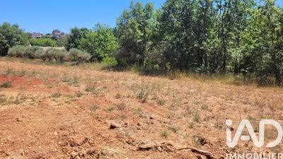/international/fr/montmeyan-provence-alpes-cote-d-azur-310105206649/