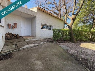 /international/fr/garons-languedoc-roussillon-310103816476/