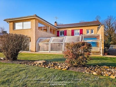 /international/fr/bage-la-ville-rhone-310109097636/?lang=th