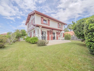 /international/fr/bidart-aquitaine-310108793214/