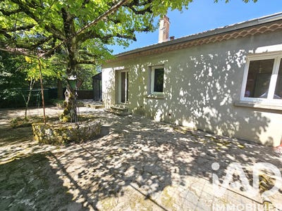/international/fr/privas-rhone-310107423083/?lang=th