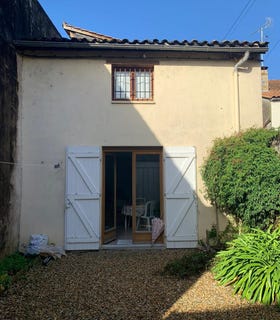/international/fr/sauveterre-de-guyenne-aquitaine-310108944224/