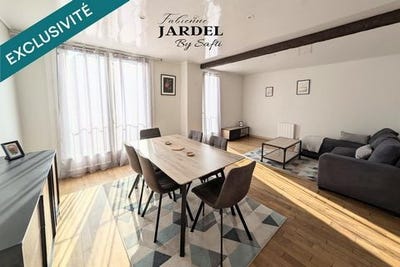 /international/fr/sarlat-la-caneda-aquitaine-310100497158/