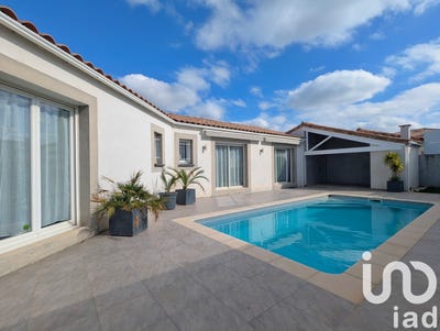 /international/fr/servian-languedoc-roussillon-310106774760/