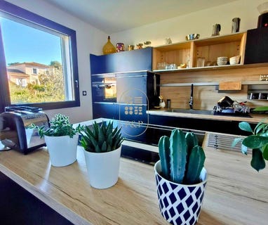 /international/fr/boucoiran-et-nozieres-languedoc-roussillon-310099346652/?lang=fr